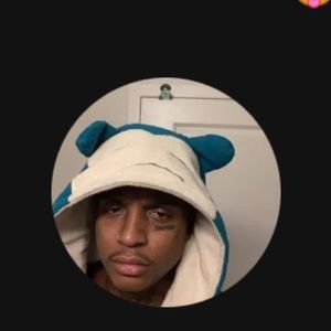 Meet your Posher, Roganae